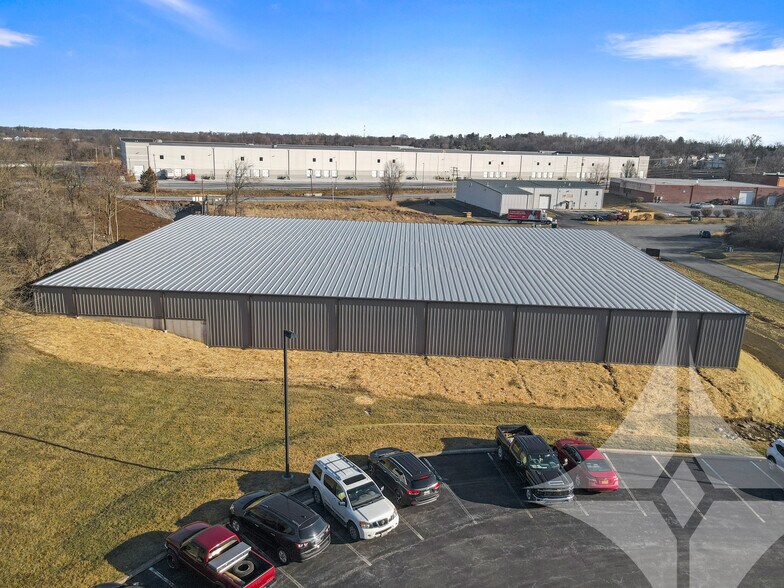 More Photos Of 221 McRand Ct, Hagerstown Light Distribution For Lease
