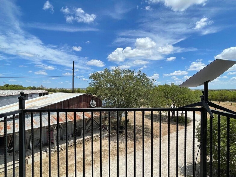 More Photos Of 175 Herber, New Braunfels Specialty For Sale