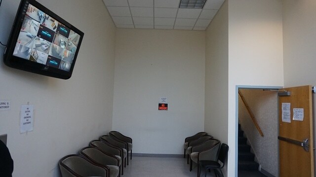 More Photos Of 6420 N California Ave, Chicago Coworking Space