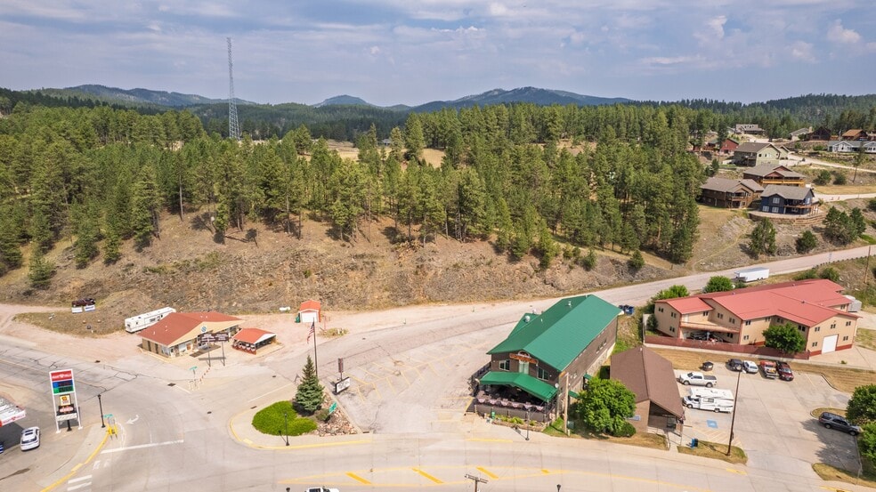 More Photos Of 158 Museum Dr, Hill City Restaurant For Sale