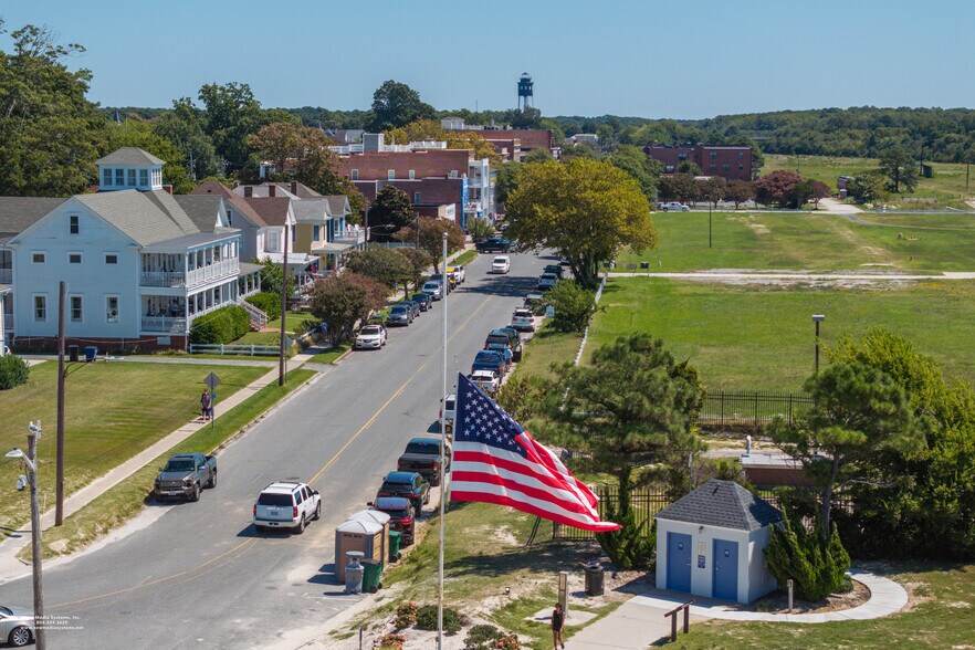 More Photos Of 225 Mason Ave, Cape Charles Storefront For Sale