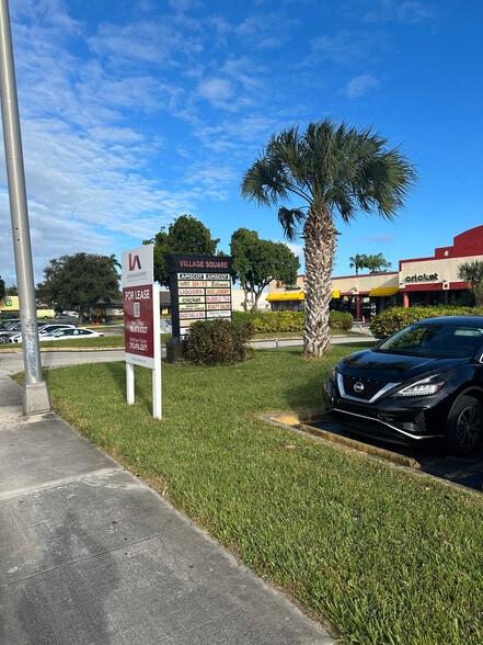 More Photos Of 19325-19371 S Dixie Hwy, Miami Storefront For Lease