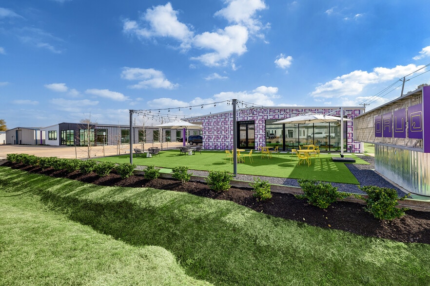 More Photos Of 1410 Brittmoore Rd, Houston Unknown For Lease