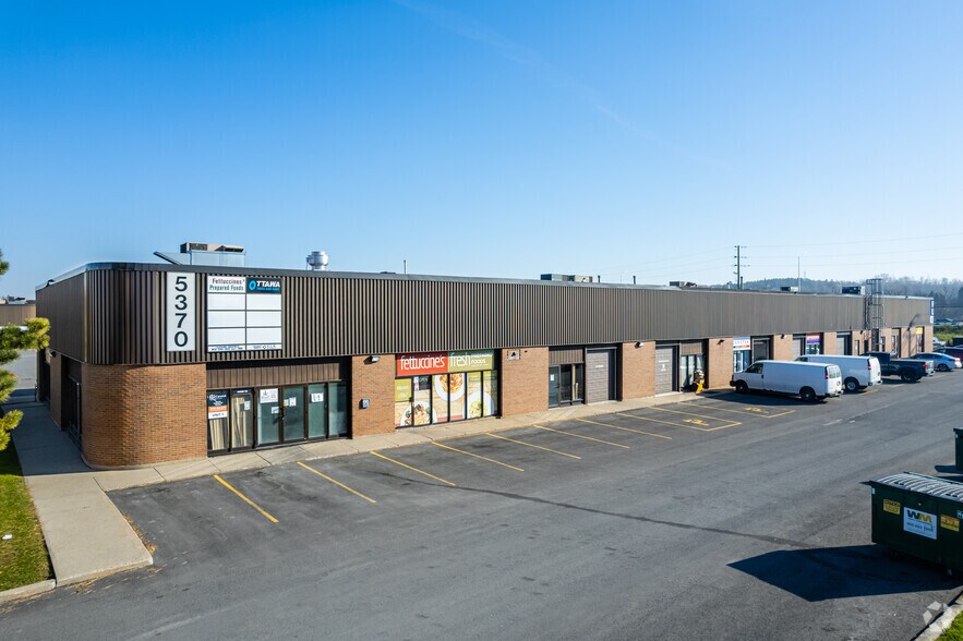 More Photos Of 5370 Canotek Rd, Ottawa Showroom For Lease