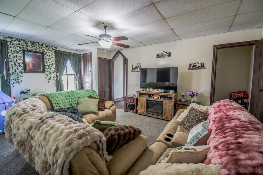 More Photos Of 1 S Main St, Richlandtown Apartments For Sale