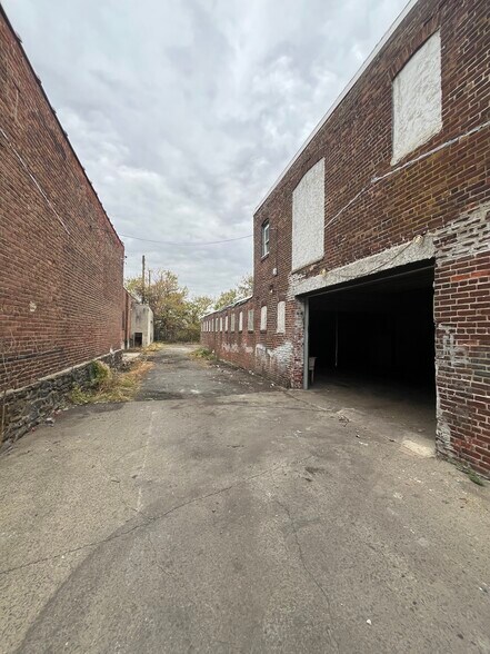 More Photos Of , Philadelphia Industrial For Sale