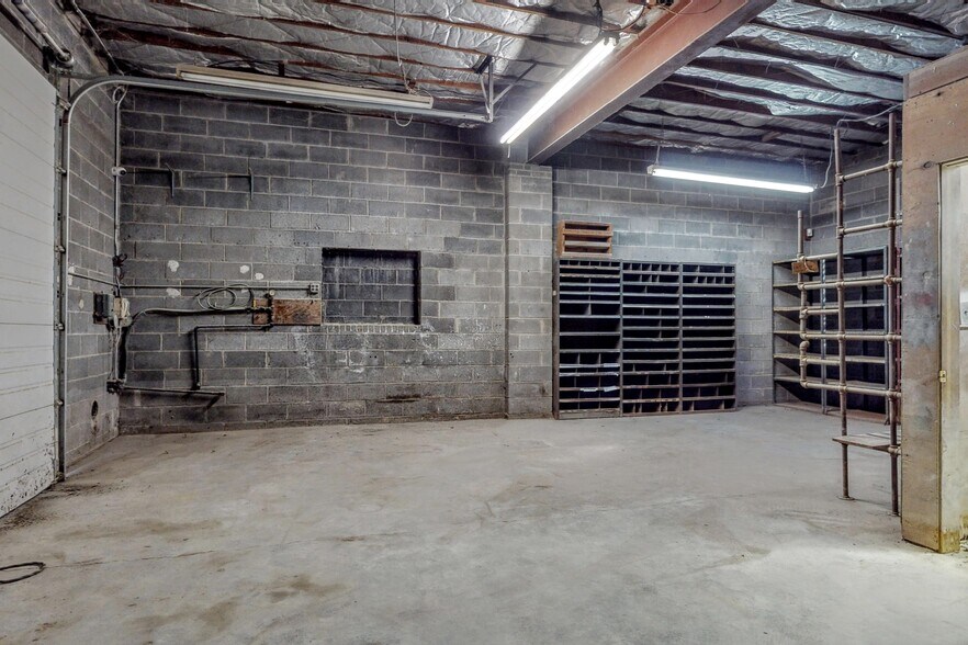 More Photos Of 9034 Tonnelle Ave, North Bergen Industrial For Sale