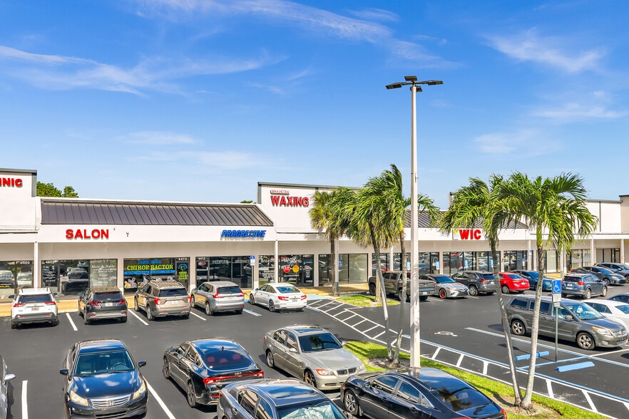 More Photos Of 4455-4485 N State Road 7, Lauderdale Lakes General Retail For Lease