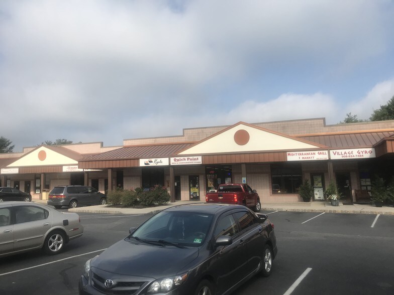 More Photos Of 8 Reading Rd, Flemington Unknown For Lease