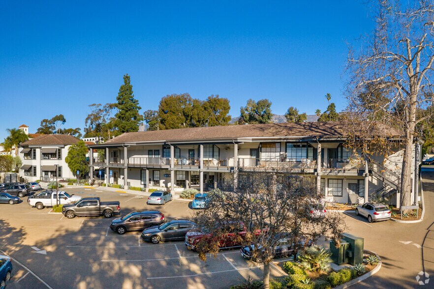 Primary Photo Of 1187 Coast Village Rd, Santa Barbara Restaurant For Lease