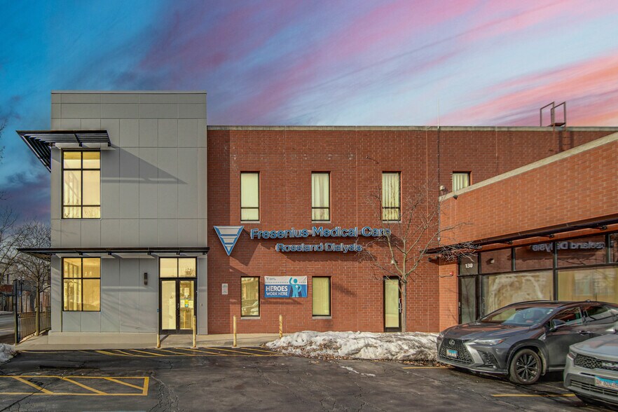 More Photos Of 134 W 111th St, Chicago Medical For Lease