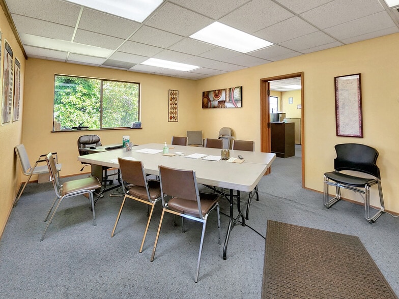 More Photos Of 520 E Whidbey Ave, Oak Harbor Medical For Sale