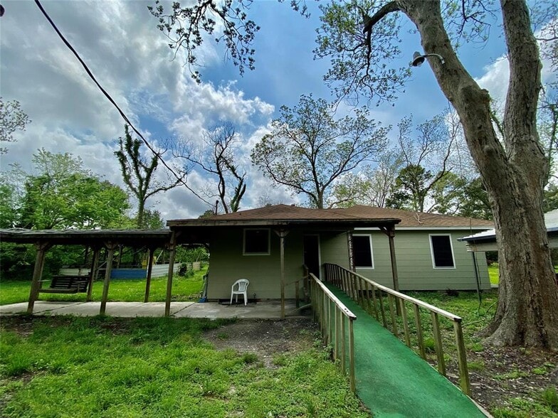 More Photos Of 6718 Sjolander Rd, Baytown Land For Sale