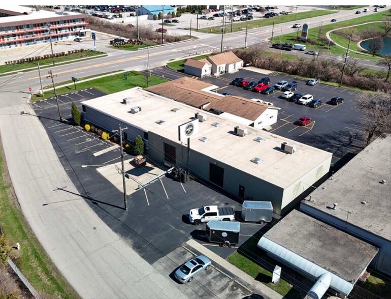 More Photos Of 11574 E Gondola St, Sharonville Warehouse For Lease