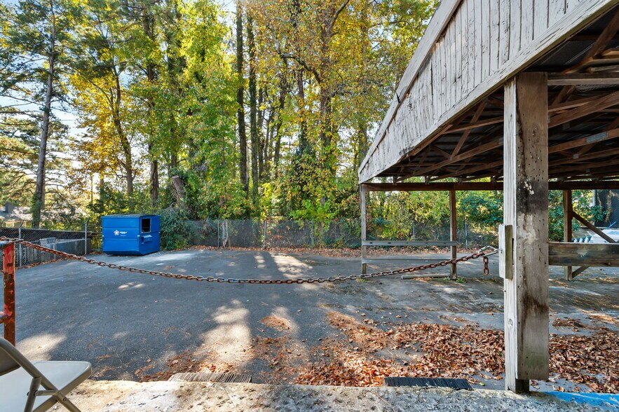 More Photos Of 130 Dodd St SE, Marietta Loft Creative Space For Sale