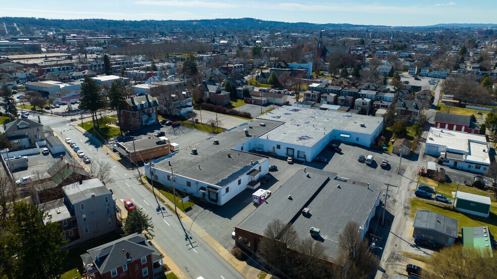 More Photos Of 50 N Harrison St, York Warehouse For Sale