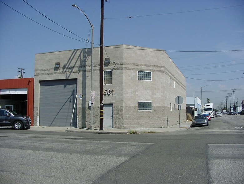 More Photos Of 1501 W 14th St, Long Beach Warehouse For Lease