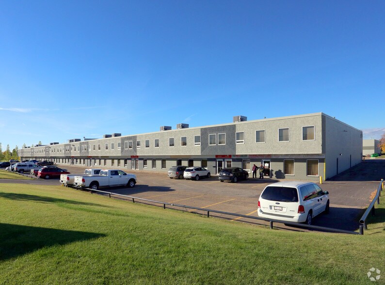 More Photos Of 4602-4718 90A Ave NW, Edmonton Light Distribution For Lease