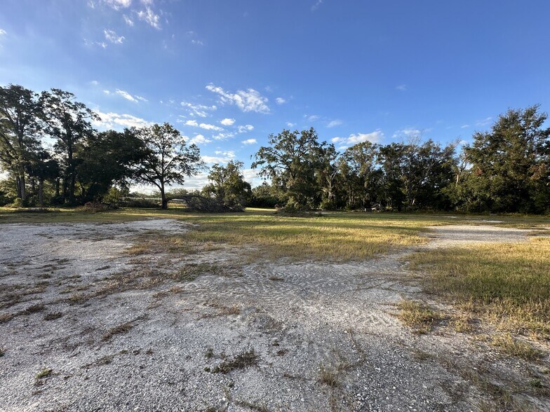 More Photos Of 13046 SW Sr-45, Archer General Retail For Sale