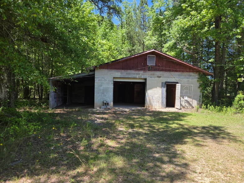 More Photos Of 5531 Macon Hwy, Bishop General Retail For Sale