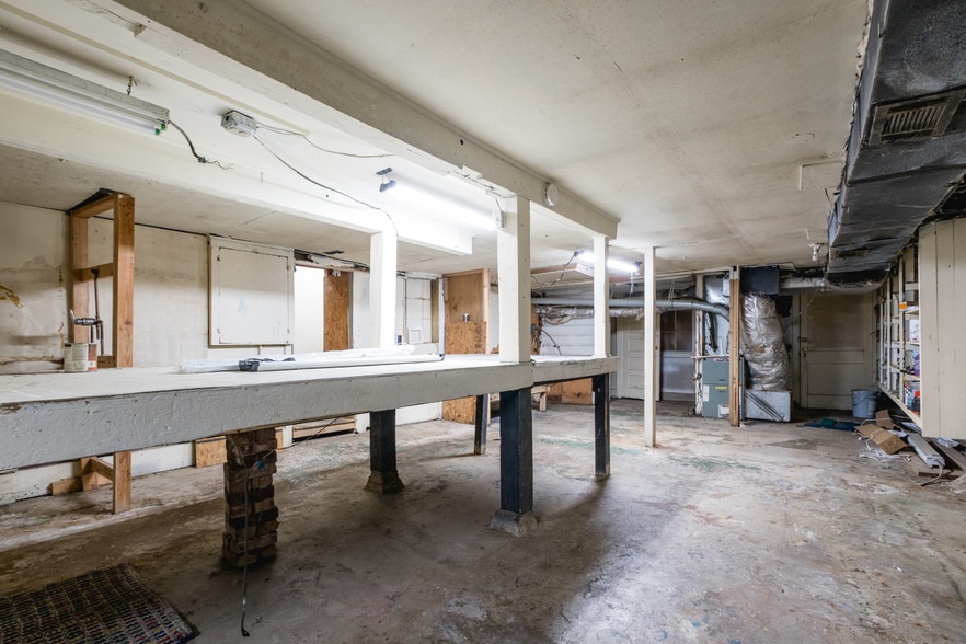 More Photos Of 2017 Kavanaugh Rd, Little Rock Freestanding For Lease