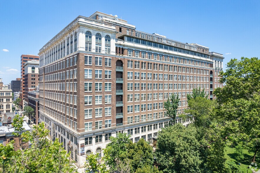 More Photos Of 601 Walnut St, Philadelphia Office For Lease