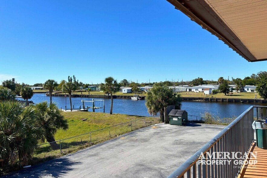 More Photos Of 14000 Tamiami Trl, North Port Hotel For Sale
