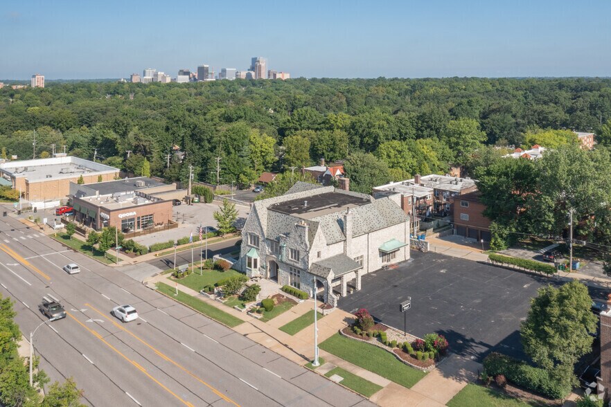 More Photos Of 6633 Clayton Rd, Clayton Religious Facility For Sale