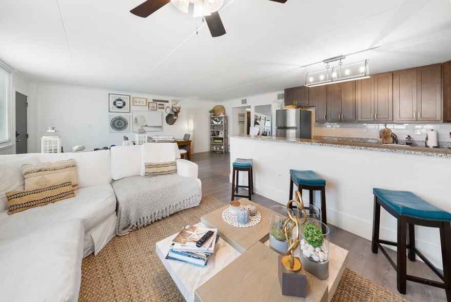 More Photos Of 480 Santa Rosa Blvd, Fort Walton Beach Apartments For Sale