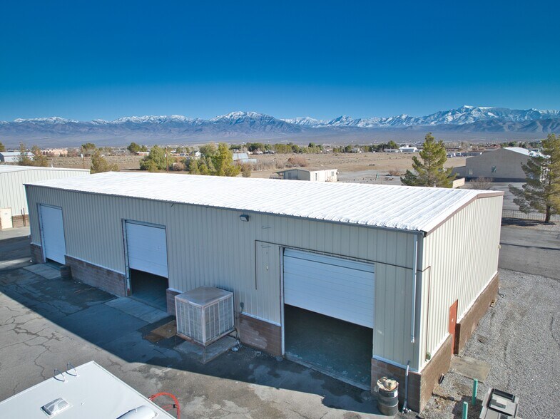 More Photos Of 800 Margaret St, Pahrump Manufacturing For Lease