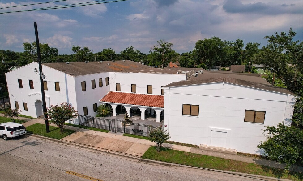 More Photos Of 3600 Michaux St, Houston Lodge Meeting Hall For Sale