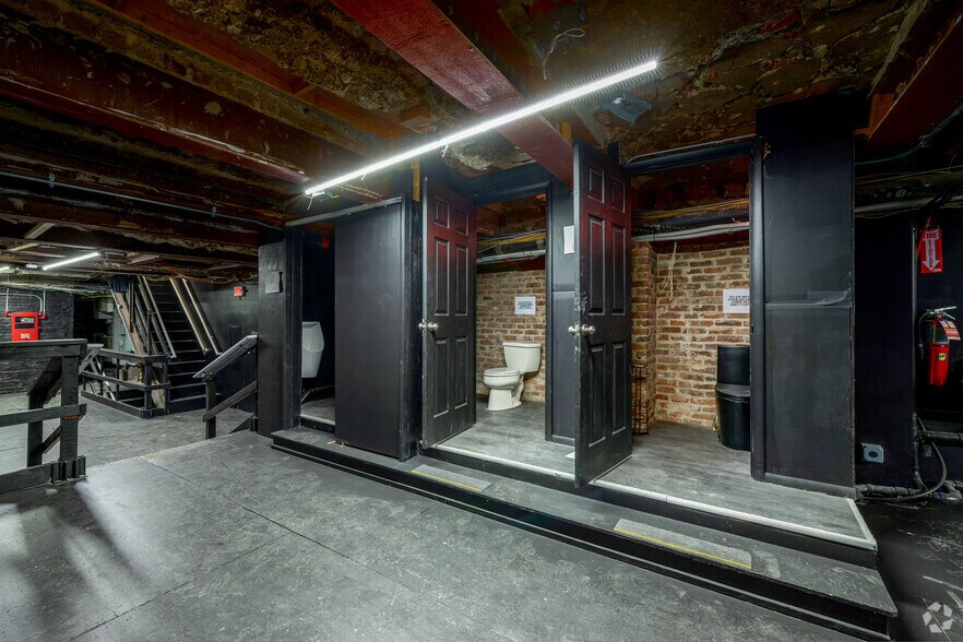 More Photos Of 54 Crosby St, New York Storefront For Lease