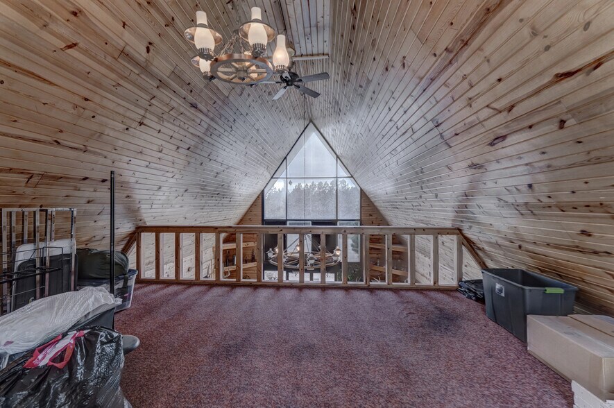 More Photos Of 1116 N 5th St, Custer Trailer Camper Park For Sale