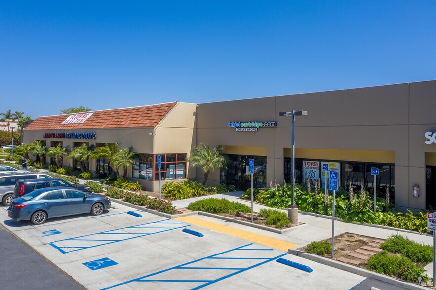 More Photos Of 4095 Oceanside Blvd, Oceanside Unknown For Lease