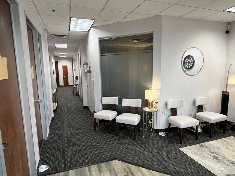 More Photos Of 9260 E Raintree Dr, Scottsdale Office For Lease