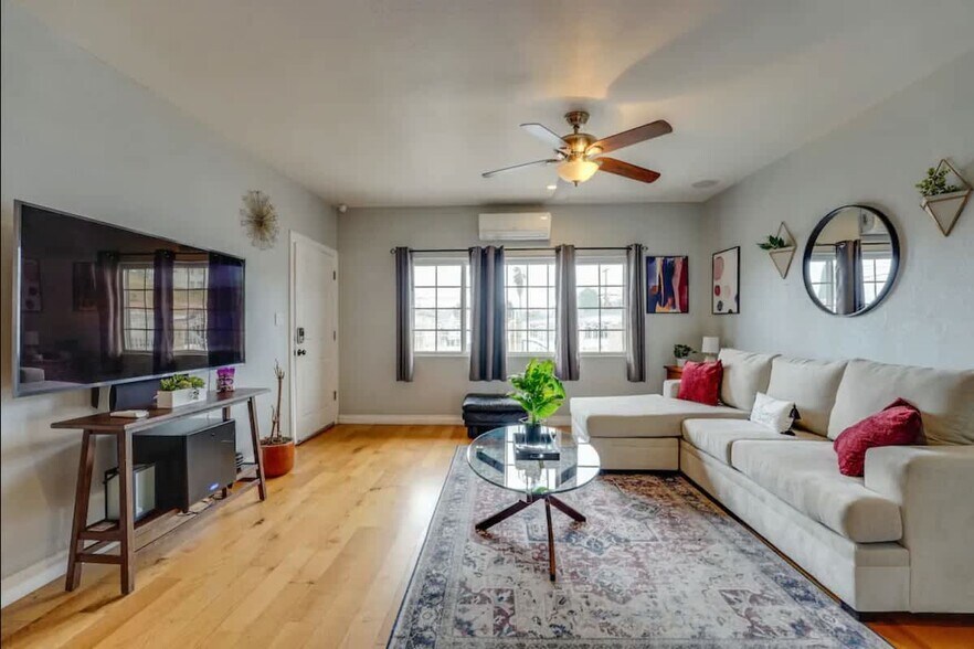 More Photos Of 3280 Gillette St, San Diego Apartments For Sale