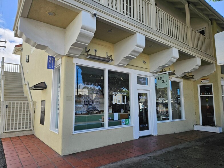 More Photos Of 908-912 Montana Ave, Santa Monica Storefront Retail Office For Lease