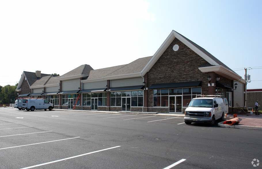 Primary Photo Of 456 Elizabeth Ave, Franklin Township Storefront For Lease