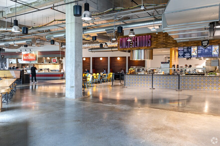 More Photos Of 858 Spring St NW, Atlanta Office For Sale