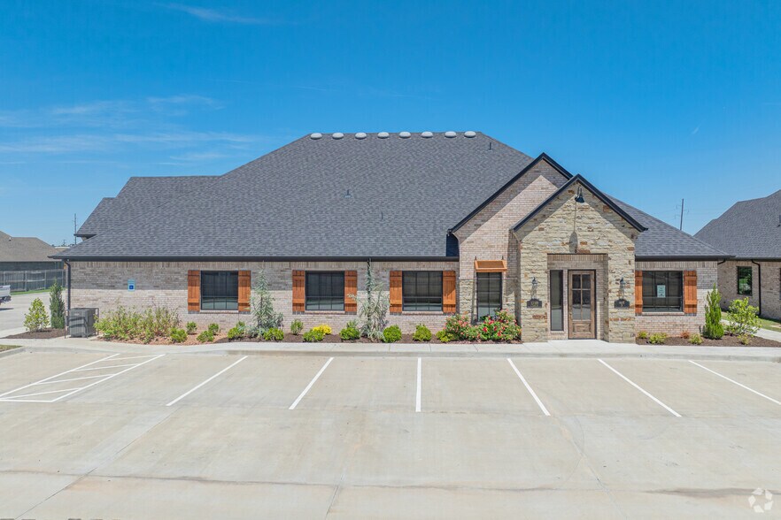 More Photos Of 13709 S Santa Fe Ave, Oklahoma City Unknown For Lease