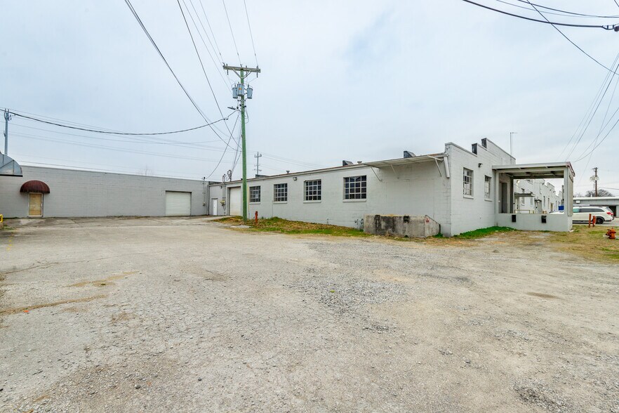More Photos Of 3715 Calhoun Ave, Chattanooga Manufacturing For Lease