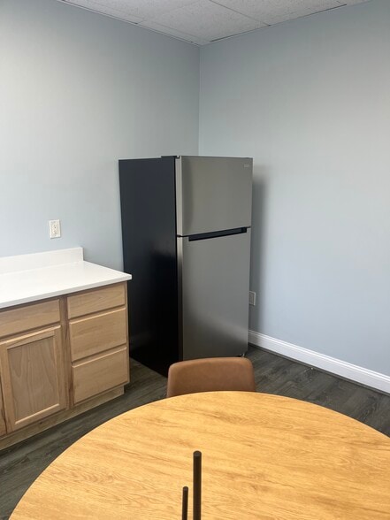 More Photos Of 138 Leland St, Framingham Office For Lease