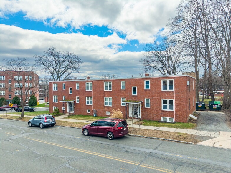 Primary Photo Of 282-284 Suffolk St, Holyoke Apartments For Sale