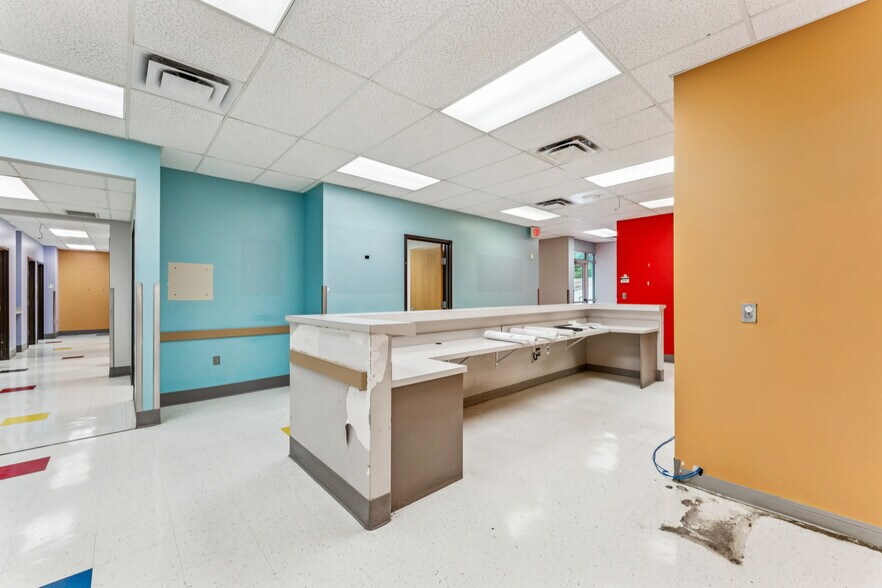 More Photos Of 1090 9th Ave SW, Bessemer Medical For Sale