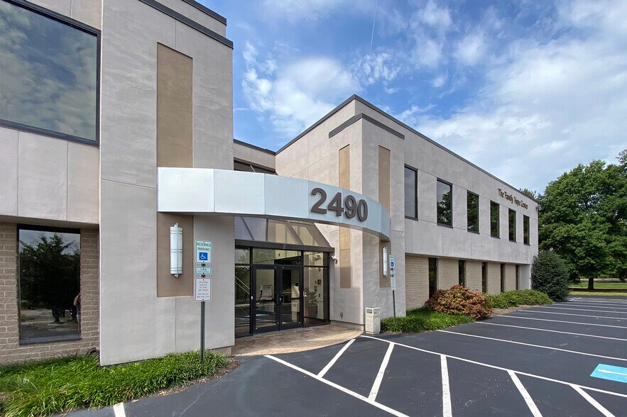 More Photos Of 2490 Boulevard of the Generals, Norristown Office For Sale