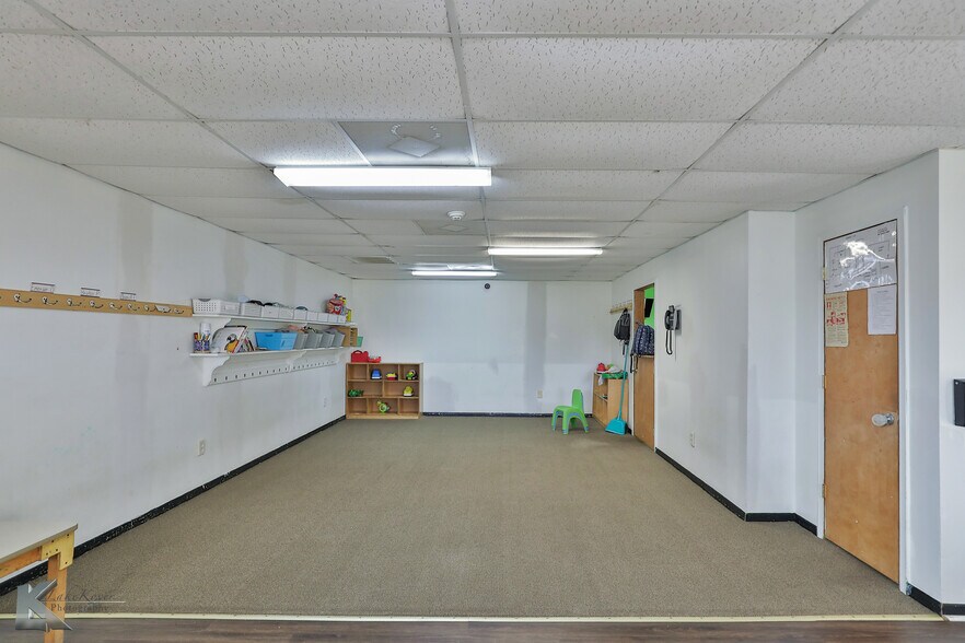 More Photos Of 6000 Buffalo Gap Rd, Abilene Daycare Center For Sale