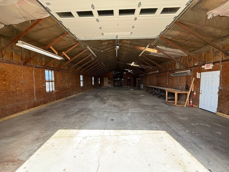 More Photos Of 2696 E Lytle 5 Points Rd, Dayton Industrial For Lease
