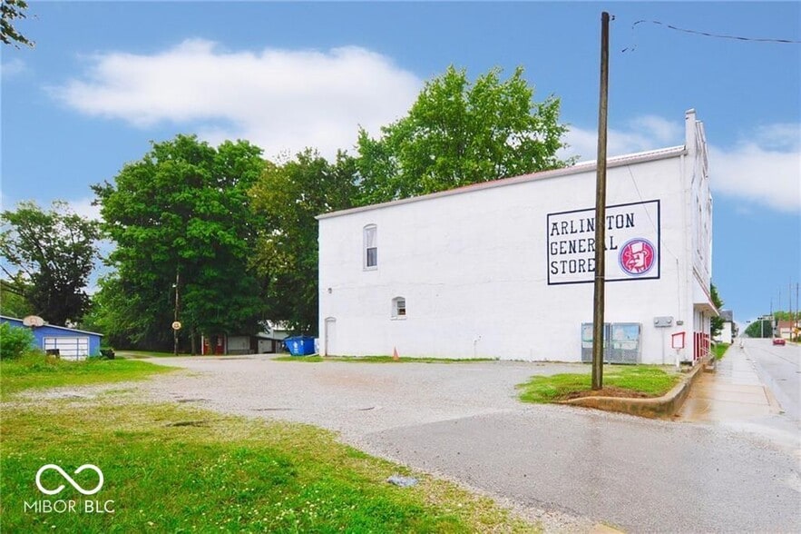 More Photos Of 2155 N 700 W, Arlington Storefront For Sale