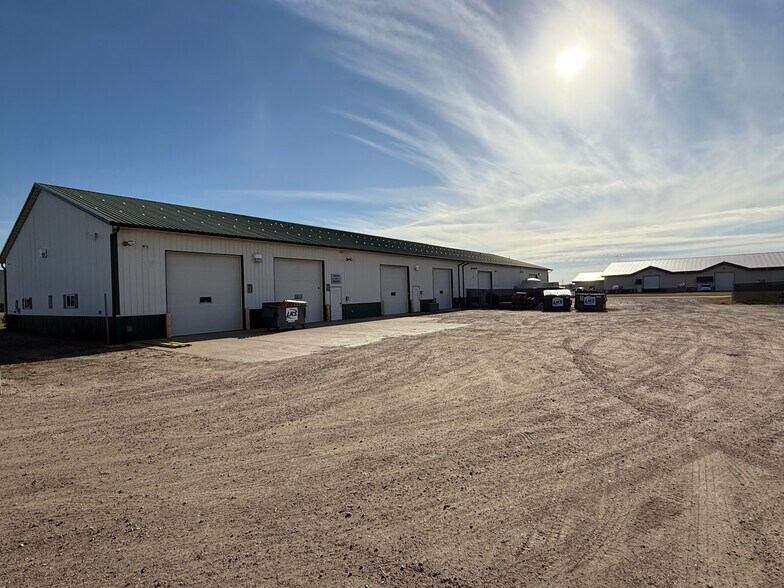 More Photos Of 30659 Pearl Dr, Saint Joseph Warehouse For Lease