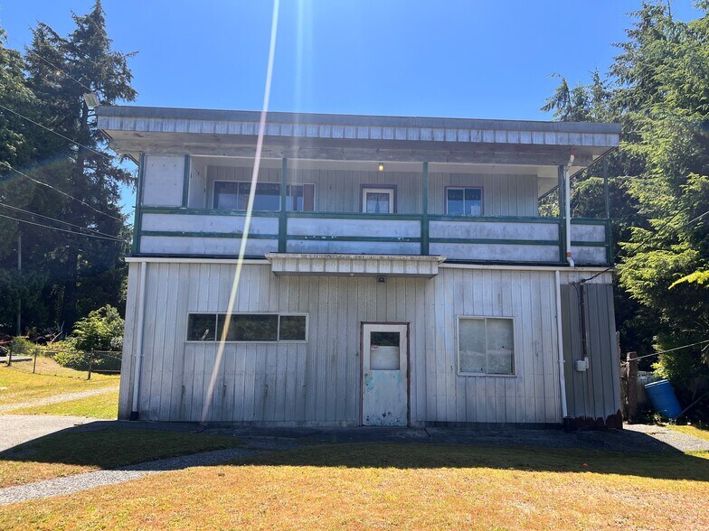 More Photos Of 983 Peninsula, Ucluelet Land For Sale